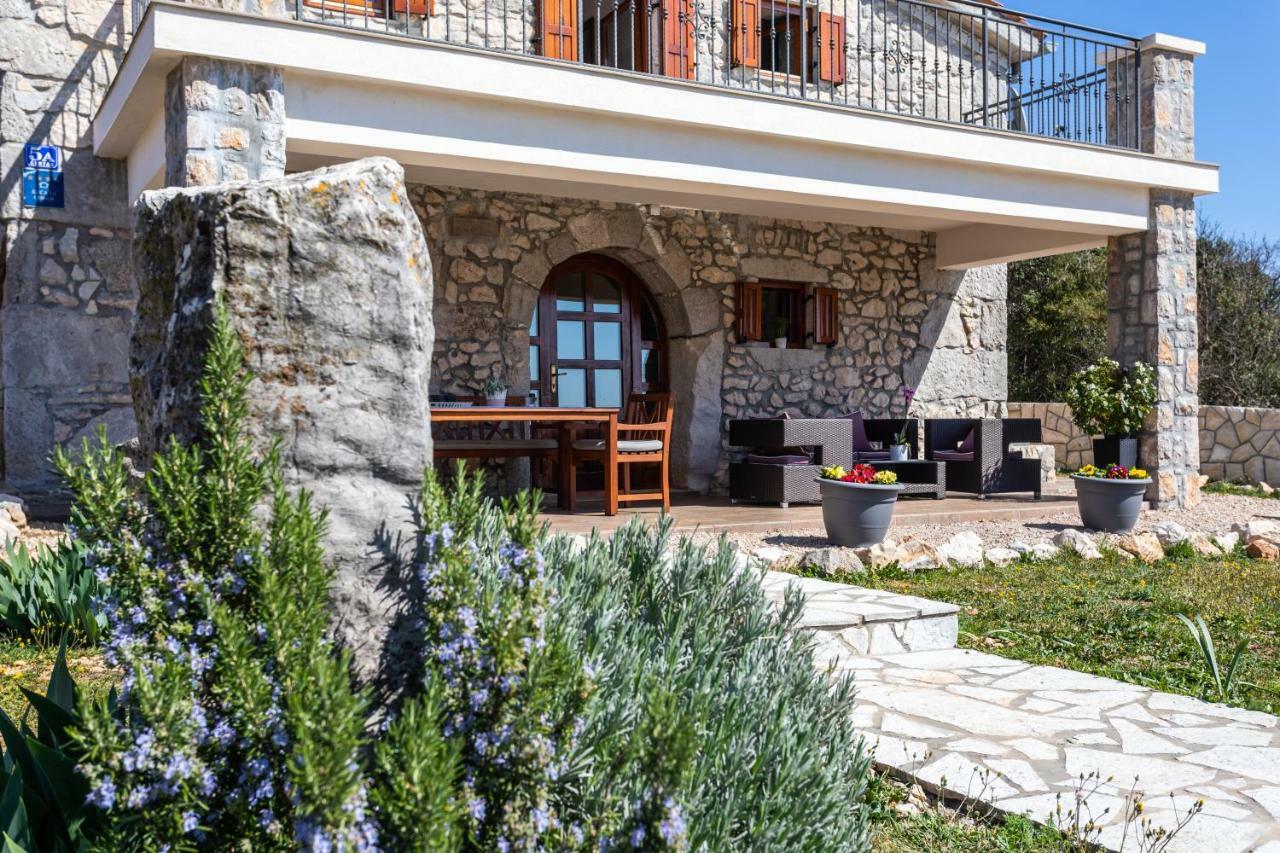 Villa Korina Пинезичи Экстерьер фото